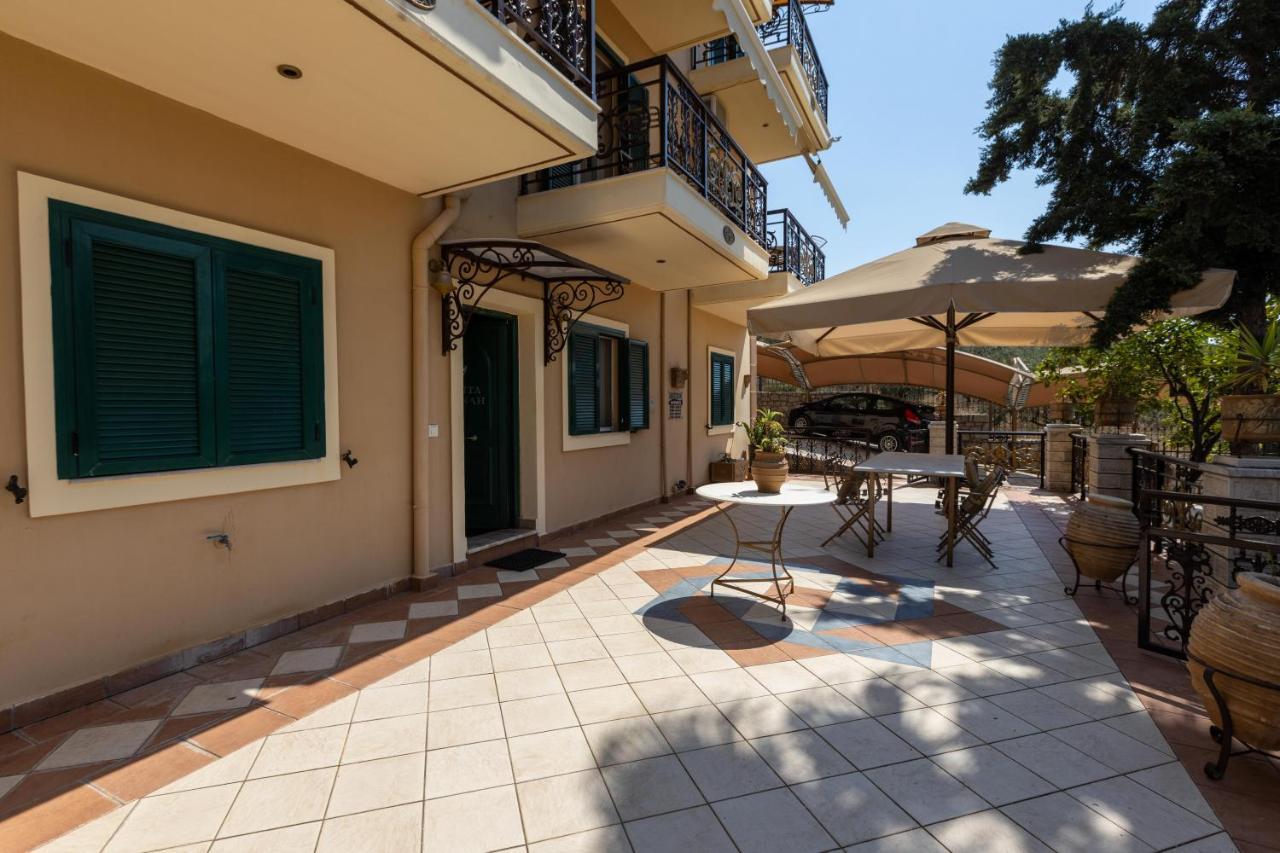 Amfitrion Appartement Gythio Buitenkant foto