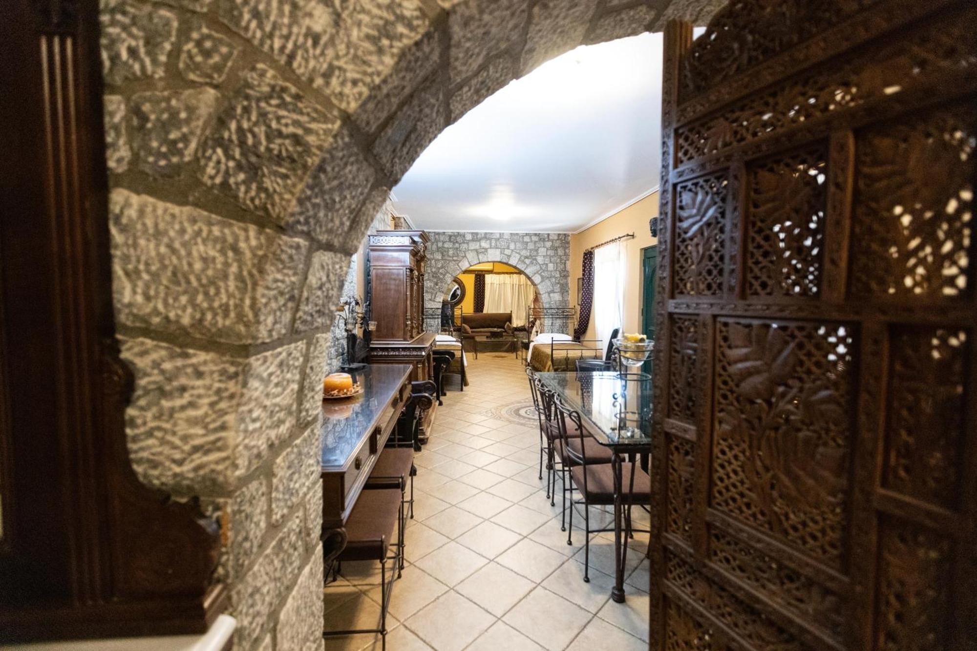 Amfitrion Appartement Gythio Buitenkant foto