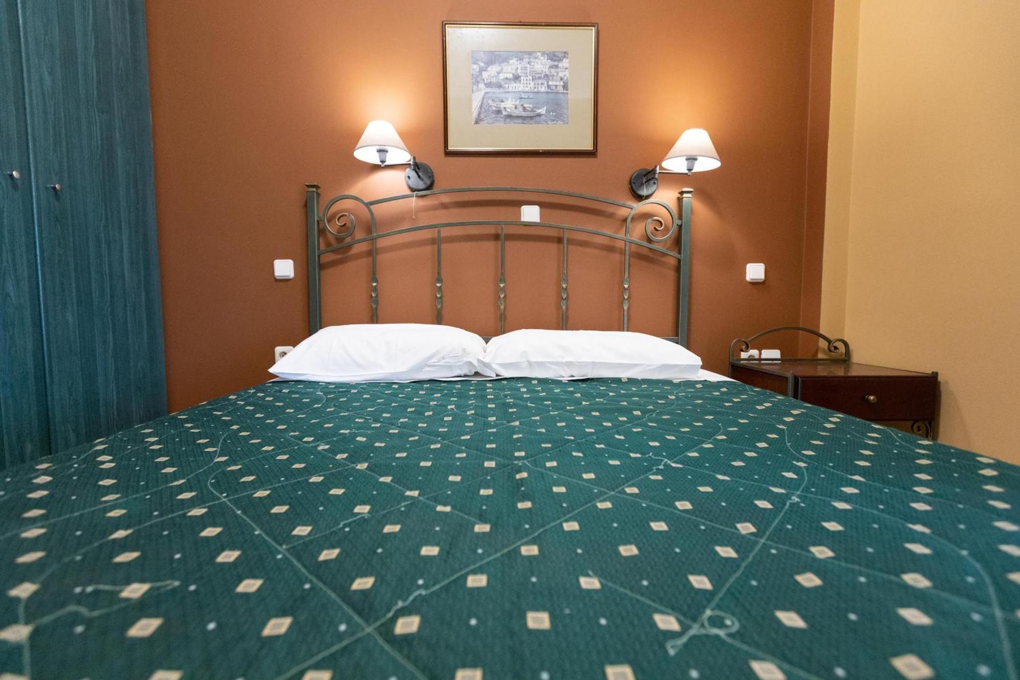 Amfitrion Appartement Gythio Buitenkant foto