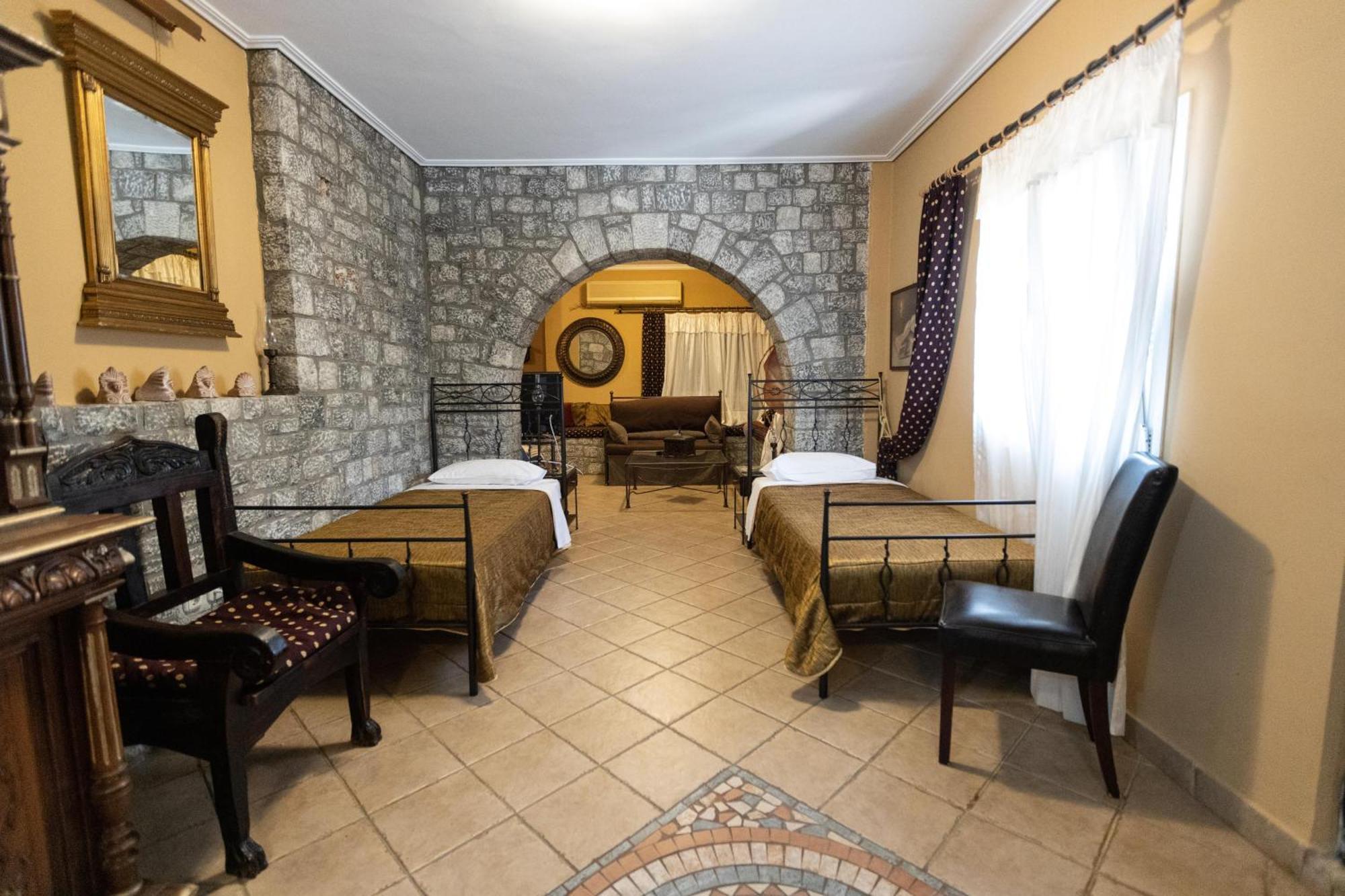 Amfitrion Appartement Gythio Buitenkant foto