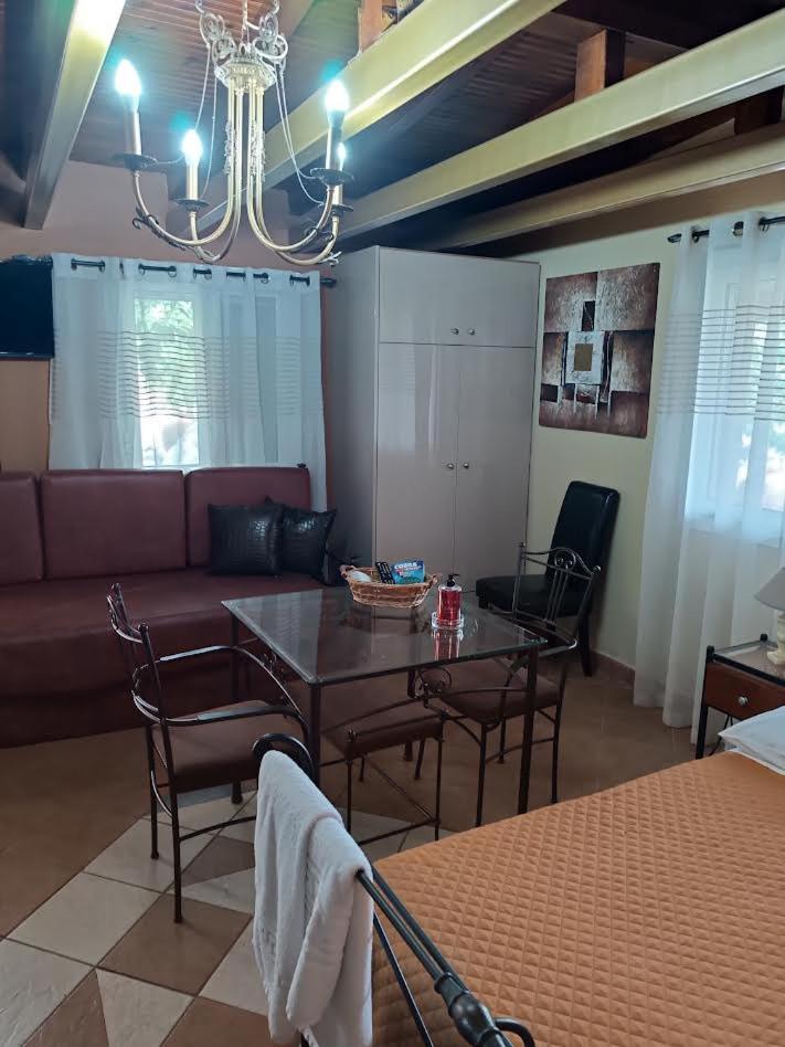 Amfitrion Appartement Gythio Buitenkant foto